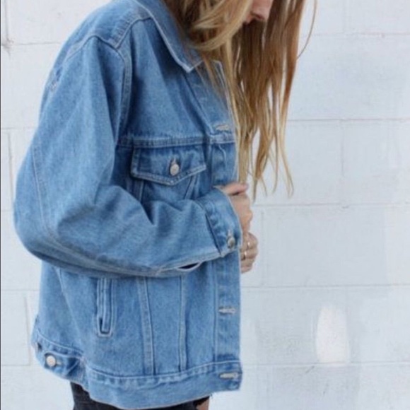 Brandy Melville Denim Jacket - Picture 2 of 7
